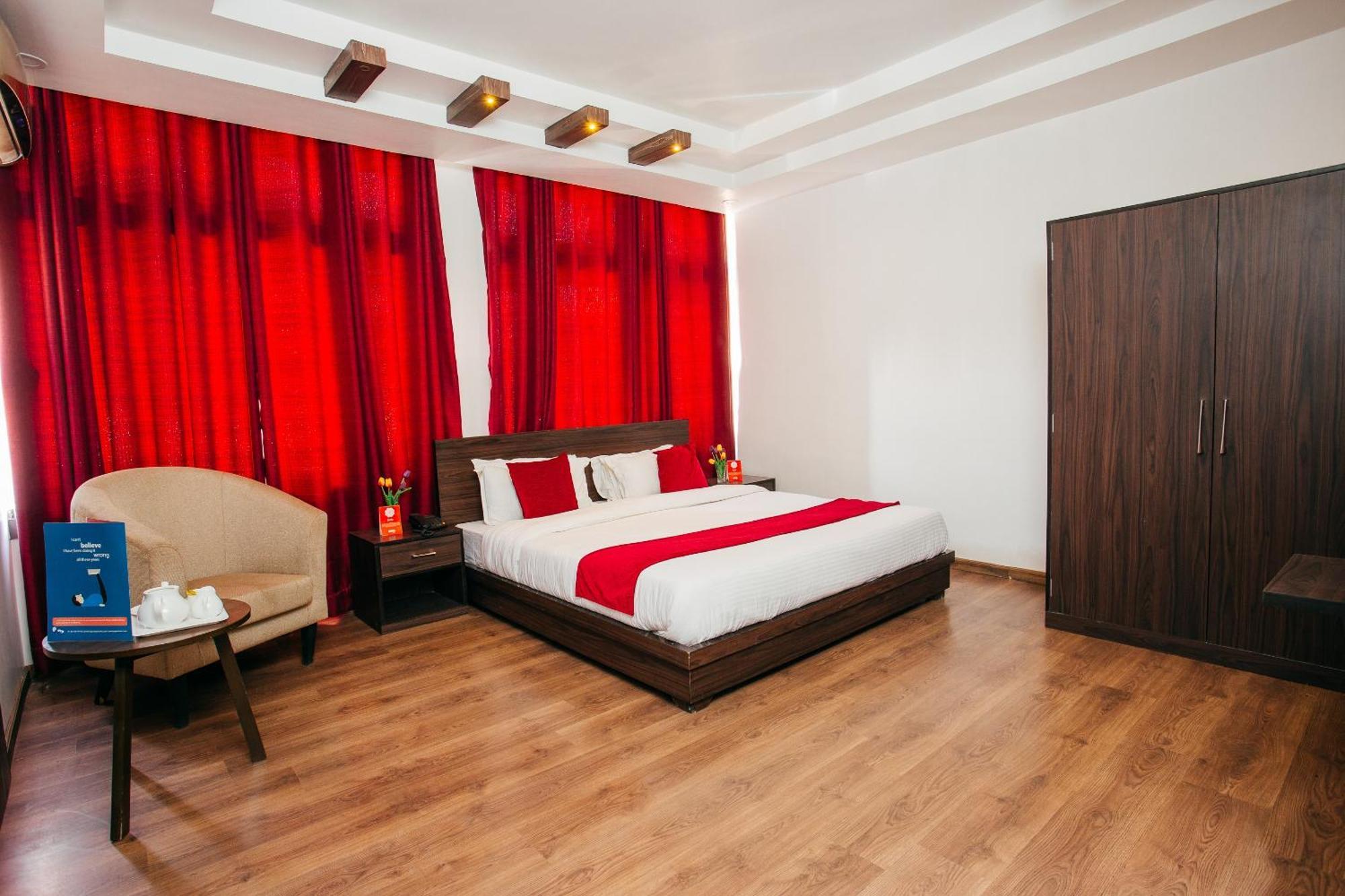 Oyo 11474 Gangaur Regency Boutique Hotel Kathmandu Exteriör bild