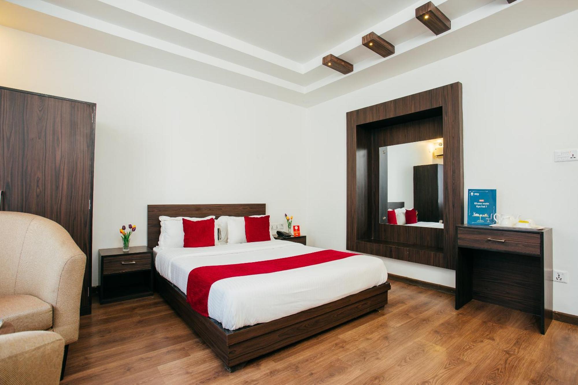 Oyo 11474 Gangaur Regency Boutique Hotel Kathmandu Exteriör bild