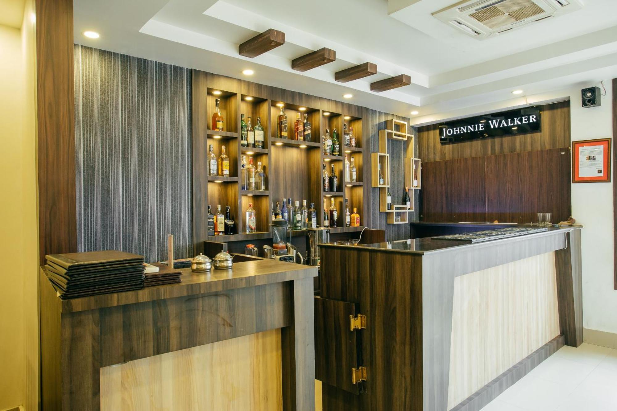 Oyo 11474 Gangaur Regency Boutique Hotel Kathmandu Exteriör bild